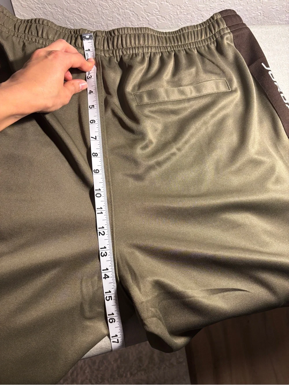 NWT XXL Jordan Men's Standard Fit Olive Green Track Pants with Side Stripe